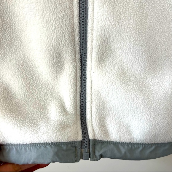 The North Face Denali Jacket- size small - Picture 6 of 11